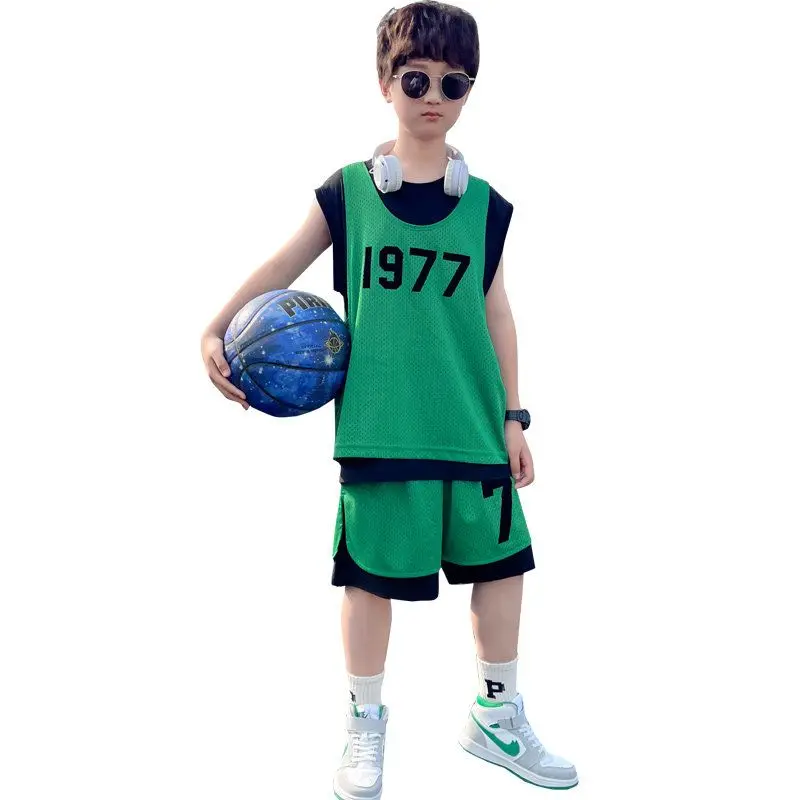 Летний спортивный костюм для мальчиков, Детская футболка с коротким рукавом + шорты, 2 шт., повседневная спортивная уличная одежда для мальчиков-подростков
Летний спортивный костюм для мальчиков, Детская футболка с коротким рукавом + шорты, 2 шт., повседневная спортивная уличная одежда для мальчиков-подростков