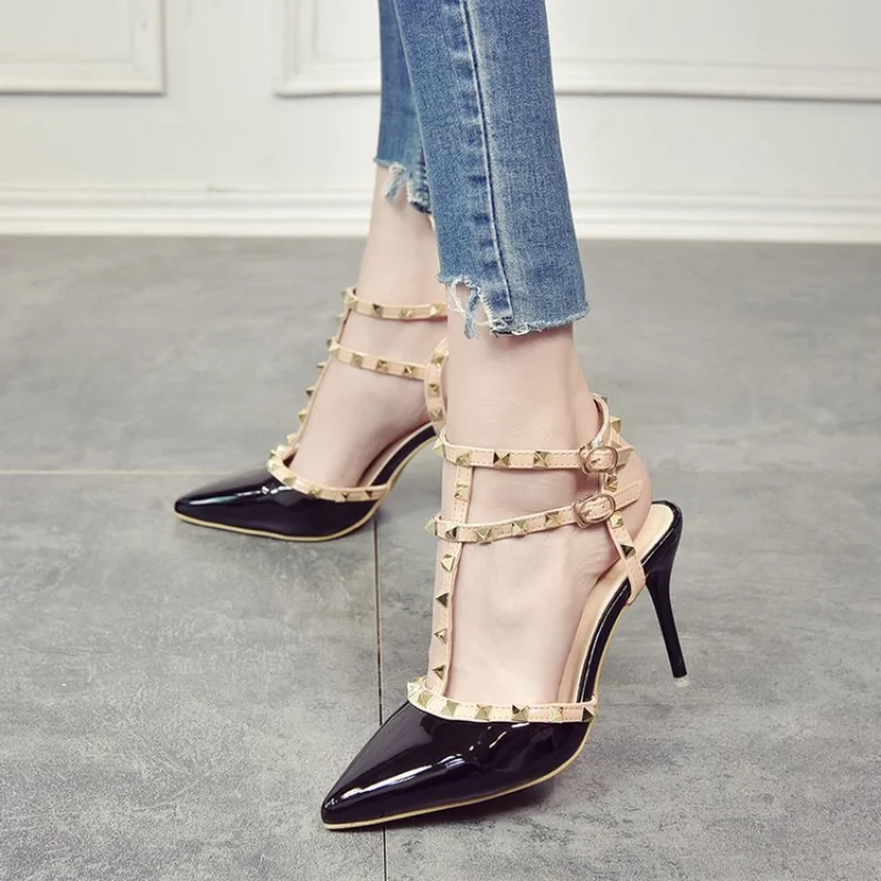 Ladies High Heels Sandals PU Solid Color Pointed Stiletto Buckle Low Top Wedding Shoes for Women Bride
Ladies High Heels Sandals PU Solid Color Pointed Stiletto Buckle Low Top Wedding Shoes for Women Bride