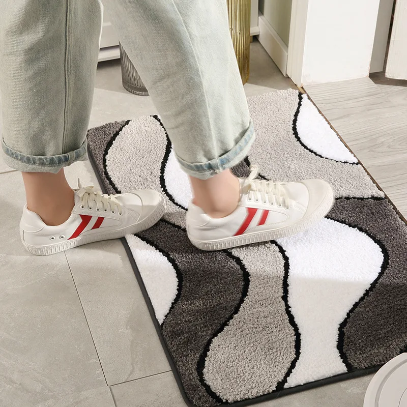 Modern and Simple Contrasting Color Carpet Bathroom Non-slip Quick-drying Rug Soft Fluff Entrance Door Mat Rugs for Bedroom
Modern and Simple Contrasting Color Carpet Bathroom Non-slip Quick-drying Rug Soft Fluff Entrance Door Mat Rugs for Bedroom