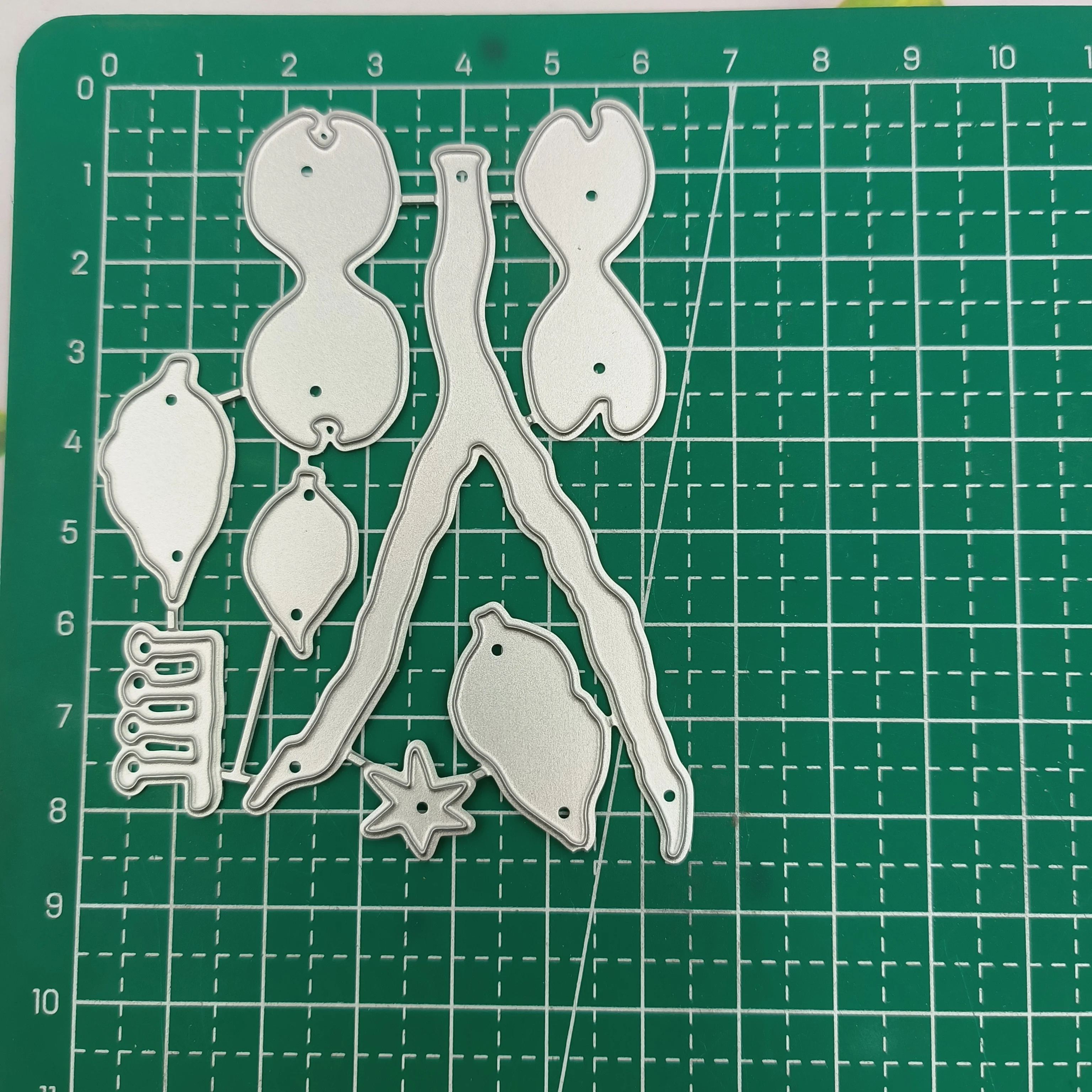Spray Metal Cutting Dies New Arrival 2023 DIY Molds Scrapbooking Paper Making Crafts Template Handmade Decoration
Spray Metal Cutting Dies New Arrival 2023 DIY Molds Scrapbooking Paper Making Crafts Template Handmade Decoration