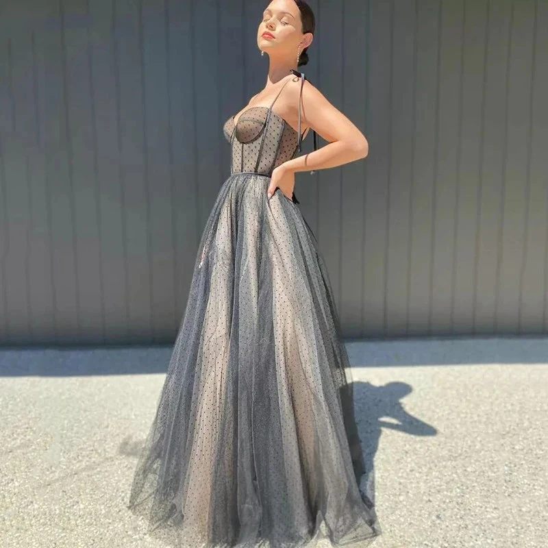 Vintage Spaghetti Strap Polka Dot Evening Dresses 2023 A Line Sweetheart Neck Formal Prom Dresses Prom Party Gowns
Vintage Spaghetti Strap Polka Dot Evening Dresses 2023 A Line Sweetheart Neck Formal Prom Dresses Prom Party Gowns
