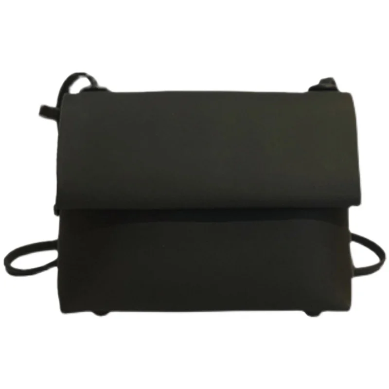 2022 new summer soft leather niche all-match high-quality texture small and exquisite mobile phone messenger bag small bag women
2022 new summer soft leather niche all-match high-quality texture small and exquisite mobile phone messenger bag small bag women