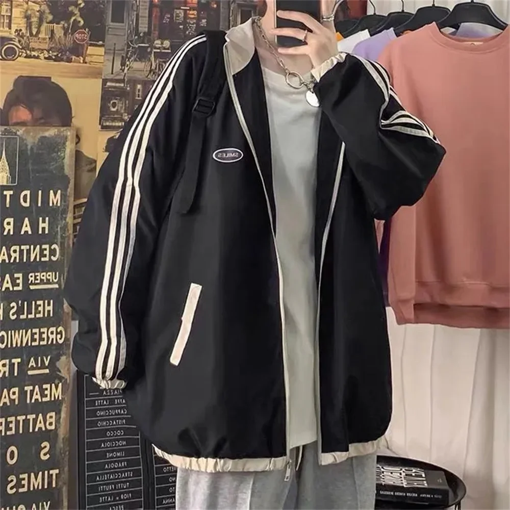 Oversized Korean Spring Autumn Academy Men's Bomber Jacket Casual Fashion INS Handsome Loose Hong Kong Style Jacket Coat
Oversized Korean Spring Autumn Academy Men's Bomber Jacket Casual Fashion INS Handsome Loose Hong Kong Style Jacket Coat