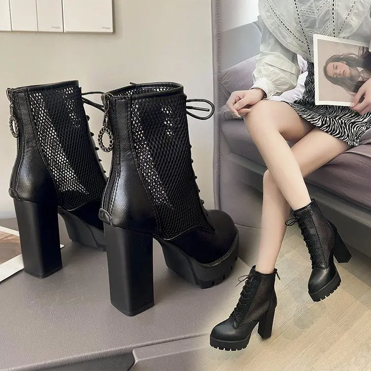 2022 New Super High Heel Women's Single-Layer Front Lace Mesh Stitching Martens Boots Chunky Heel Back Zipper Women's Shoes
2022 New Super High Heel Women's Single-Layer Front Lace Mesh Stitching Martens Boots Chunky Heel Back Zipper Women's Shoes