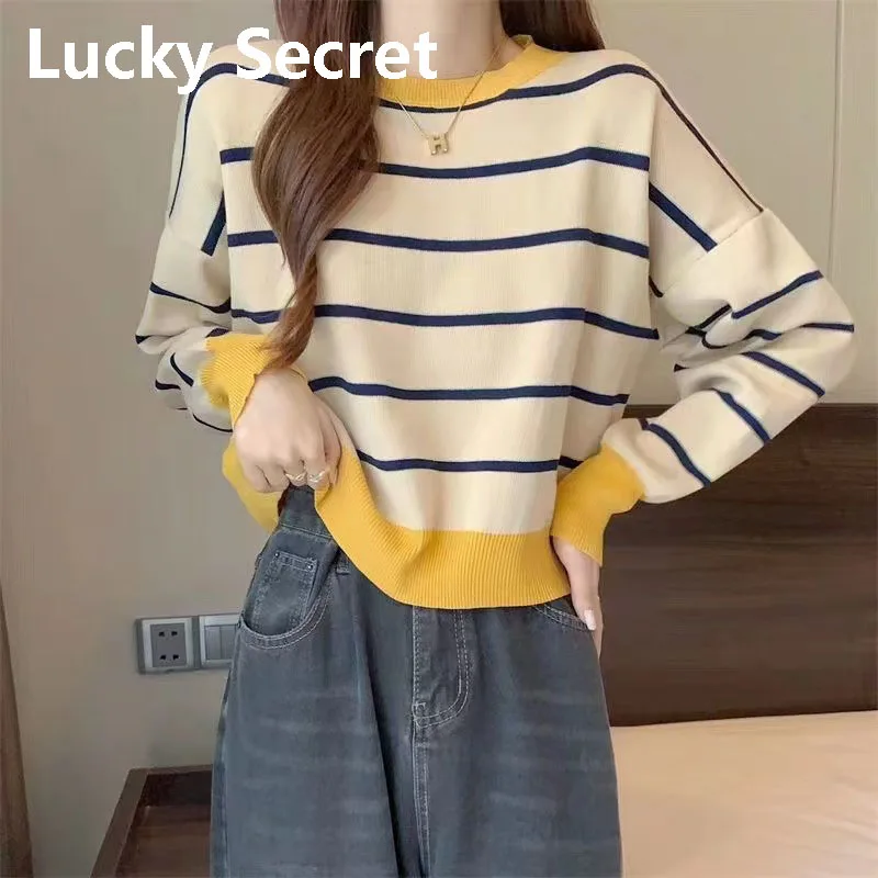 Sweater woman winter 2022 round Neck striped pullover slim knit base sweater women winter women's new style sweater top woman
Sweater woman winter 2022 round Neck striped pullover slim knit base sweater women winter women's new style sweater top woman