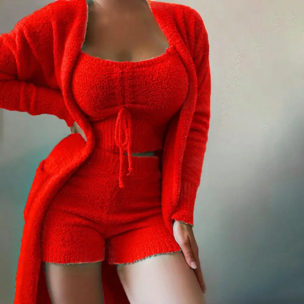 1 Set Stylish Top Shorts Coat Drawstring Warm Three-piece Pure Color Thick Crop Top Shorts Coat
1 Set Stylish Top Shorts Coat Drawstring Warm Three-piece Pure Color Thick Crop Top Shorts Coat