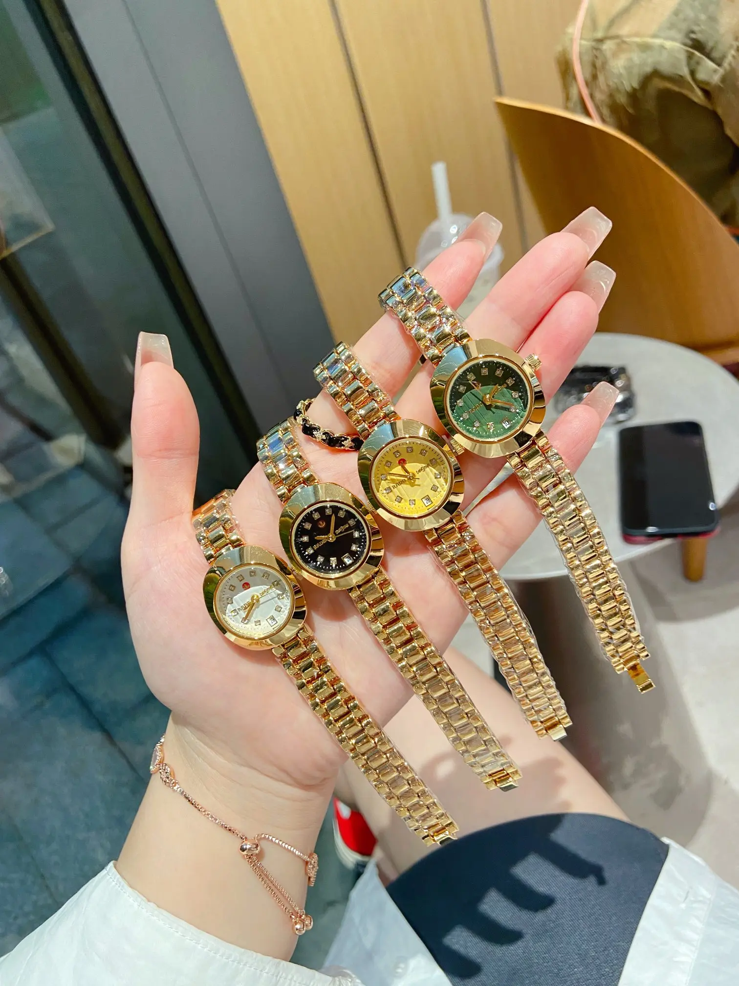 Hot Sale Rado Classic Style Original Watch Women's Full Stainless Steel Simple Fashion Watch Quality Sports Waterproof AAA Clock
Hot Sale Rado Classic Style Original Watch Women's Full Stainless Steel Simple Fashion Watch Quality Sports Waterproof AAA Clock