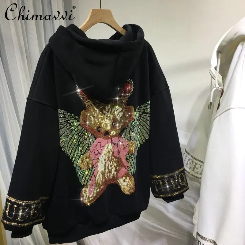 European new fashion streetwear Thickened Coat women's winter elegant Embroidery Hot Drilling Bear Warm Zipper Cardigan jacket
European new fashion streetwear Thickened Coat women's winter elegant Embroidery Hot Drilling Bear Warm Zipper Cardigan jacket