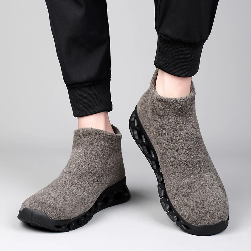 2022 New Men's Cotton Shoes Winter Fleece Thickening Hiking Shoes Men's Sports Flying Woven Lightweight Walking Shoes
2022 New Men's Cotton Shoes Winter Fleece Thickening Hiking Shoes Men's Sports Flying Woven Lightweight Walking Shoes