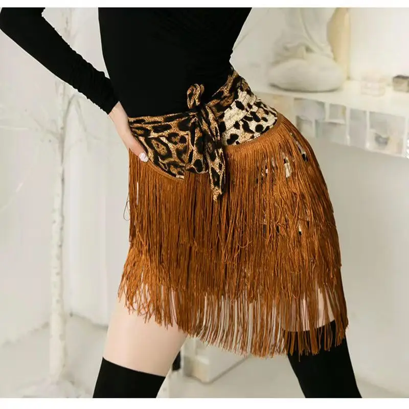 Latin Dance Skirt Female Adult Latin Practice Clothing Samba Rumba Cha Cha Tap Dancing Show Black Tassel Skirts Sexy Dance Wear
Latin Dance Skirt Female Adult Latin Practice Clothing Samba Rumba Cha Cha Tap Dancing Show Black Tassel Skirts Sexy Dance Wear