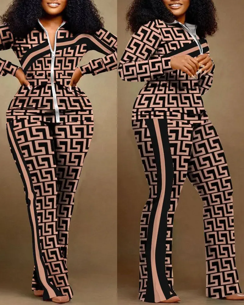 2023 Spring and Autumn Fashion Printing 2 Piece Set Women's Leisure Sports Style Zipper Top Sports Pants 2 Piece Set Women
2023 Spring and Autumn Fashion Printing 2 Piece Set Women's Leisure Sports Style Zipper Top Sports Pants 2 Piece Set Women