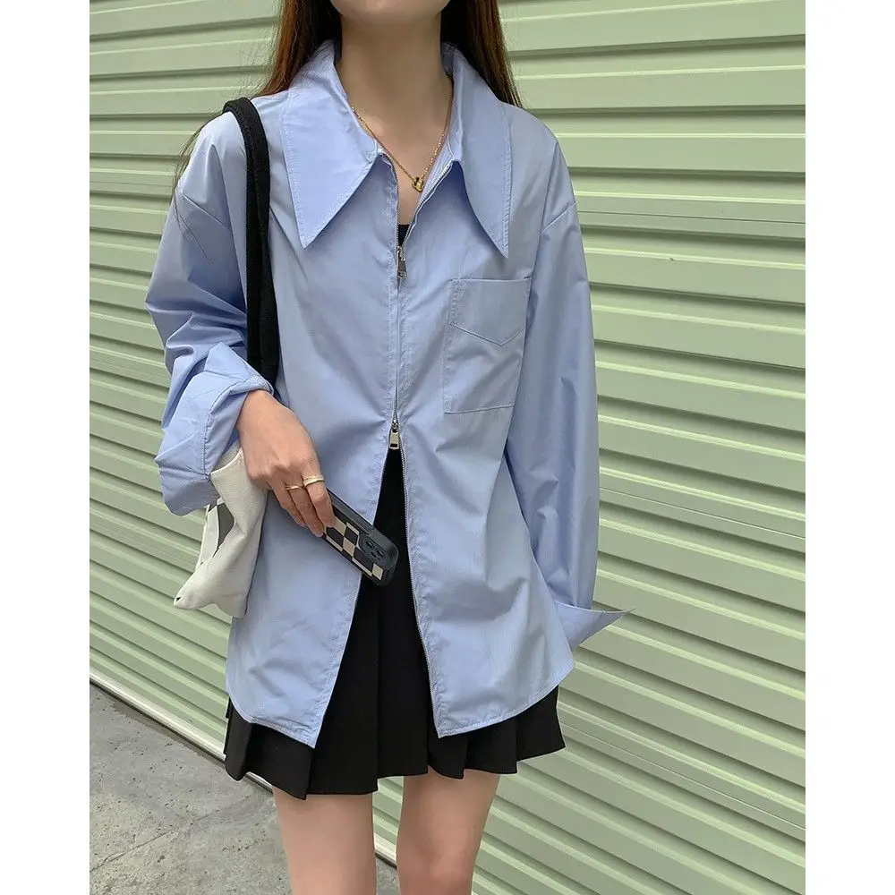 Elegant Simple Zipper Shirts Women Classic Basic Popular Jacket Loose Retro Long Sleeve Spring Summer Tops Female Temperament 
Elegant Simple Zipper Shirts Women Classic Basic Popular Jacket Loose Retro Long Sleeve Spring Summer Tops Female Temperament