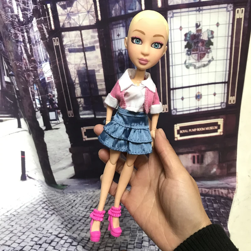 1Pcs Original Realistic Modern Fashion Girl Big Eye Doll with Clothes 1/8 Body BJD Doll Rare Limited Gift For Child Adult
1Pcs Original Realistic Modern Fashion Girl Big Eye Doll with Clothes 1/8 Body BJD Doll Rare Limited Gift For Child Adult