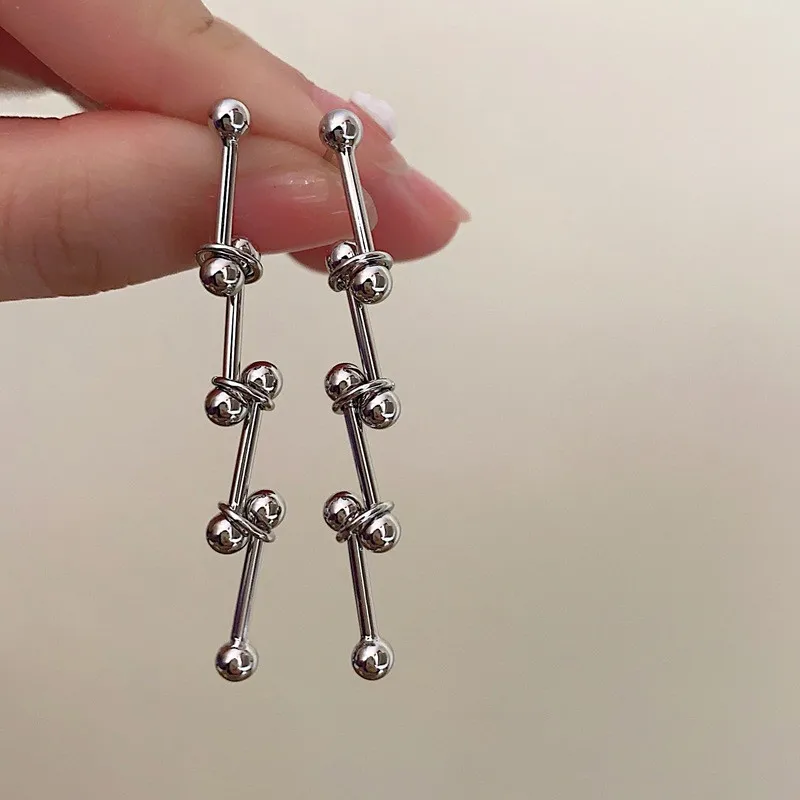 YANGLIUJIA Long Metal Earrings European And American Style Personality, Fashion Tassel Stud Earrings Ms Girl Travel Accessories
YANGLIUJIA Long Metal Earrings European And American Style Personality, Fashion Tassel Stud Earrings Ms Girl Travel Accessories
