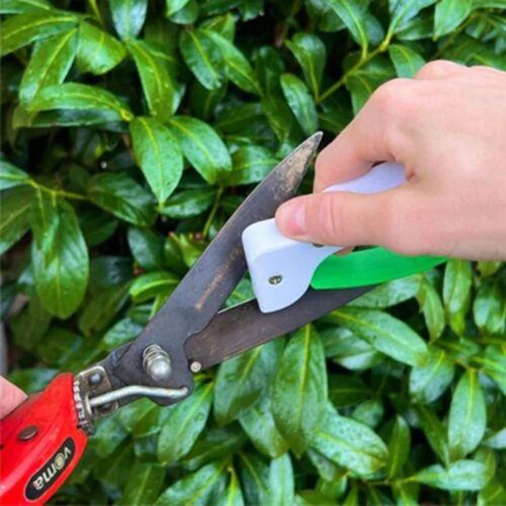 Durable Sharpener Outdoor Portable Outdoor PP Plastic Portable Sharpener Tungsten Steel Blade 145 * 65 * 12 Mm
Durable Sharpener Outdoor Portable Outdoor PP Plastic Portable Sharpener Tungsten Steel Blade 145 * 65 * 12 Mm