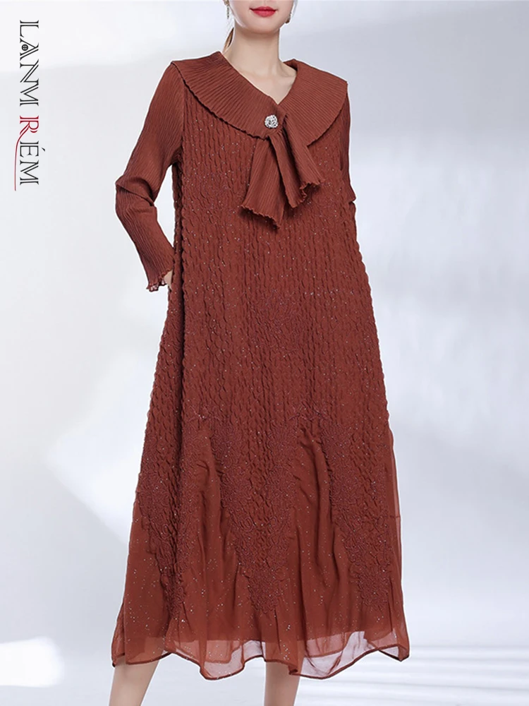 LANMREM Embroidered Pleated Dress For Women Scarf Collar Long Sleeves Loose Mid Length Elegant Clothing 2024 Spring New 2DA3009
LANMREM Embroidered Pleated Dress For Women Scarf Collar Long Sleeves Loose Mid Length Elegant Clothing 2024 Spring New 2DA3009