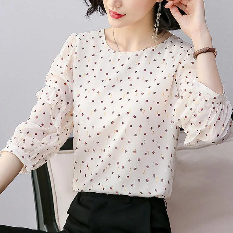 Elegant Chic Sweet Polka Dot Print Ruffle 3/4 Sleeve Chiffon Tops Women 2022 Summer Casual Loose Simple Style Blouse Shirt S-3XL
Elegant Chic Sweet Polka Dot Print Ruffle 3/4 Sleeve Chiffon Tops Women 2022 Summer Casual Loose Simple Style Blouse Shirt S-3XL