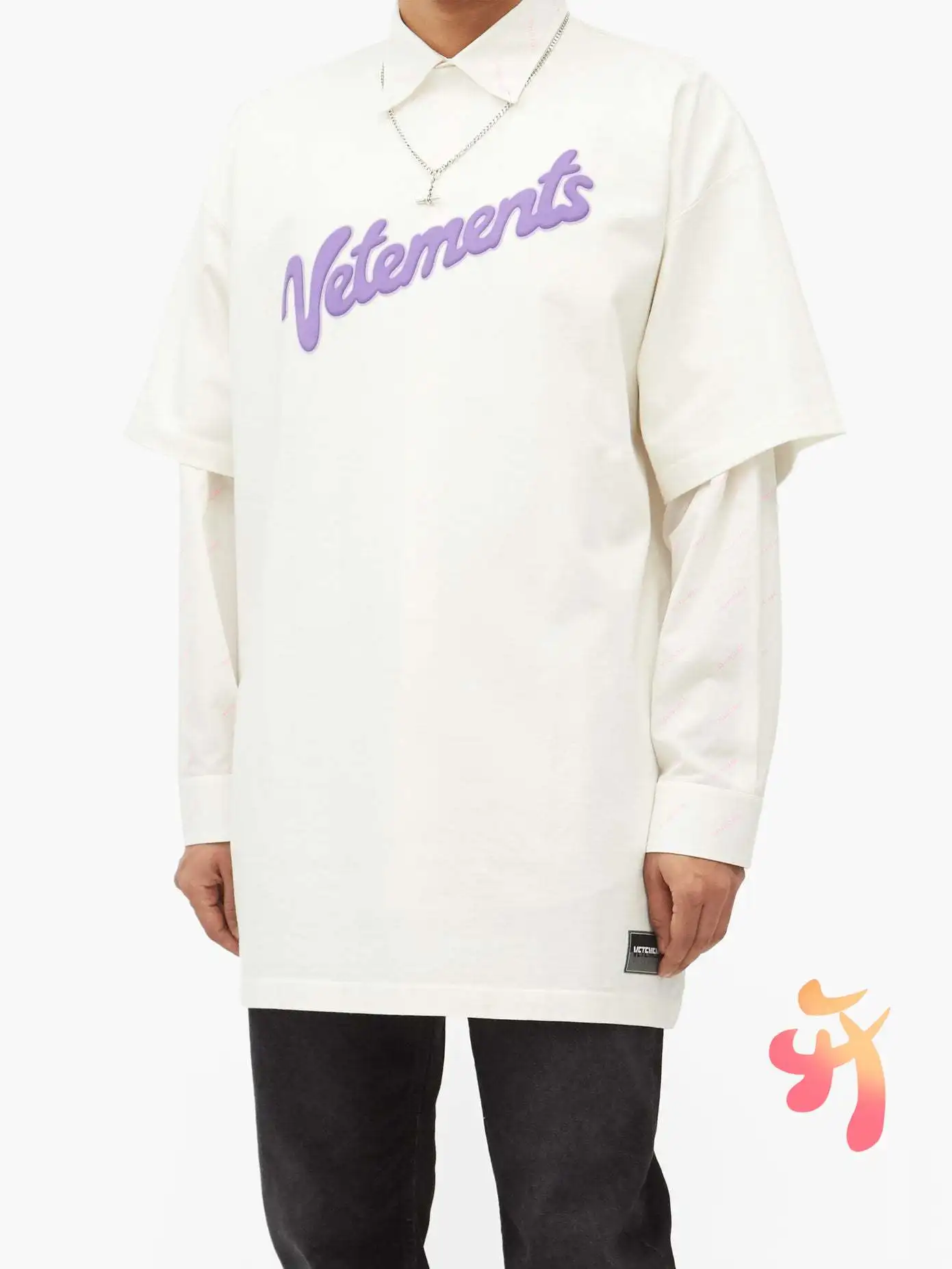 Black White Summer VETEMENTS T-shirts Men Women High Quality Letter Logo Top Tees VTM Loose Fashion Casual Top Tee
Black White Summer VETEMENTS T-shirts Men Women High Quality Letter Logo Top Tees VTM Loose Fashion Casual Top Tee