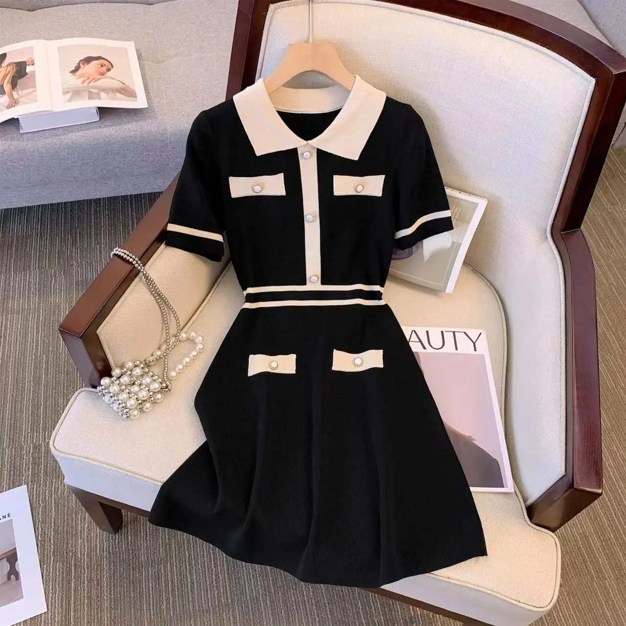 Sweater Dress Women Sexy Elegant Black Short Sleeve Korean Knitting A-Line Dresses 2023 Summer New Vintage Woman Clothes P963
Sweater Dress Women Sexy Elegant Black Short Sleeve Korean Knitting A-Line Dresses 2023 Summer New Vintage Woman Clothes P963