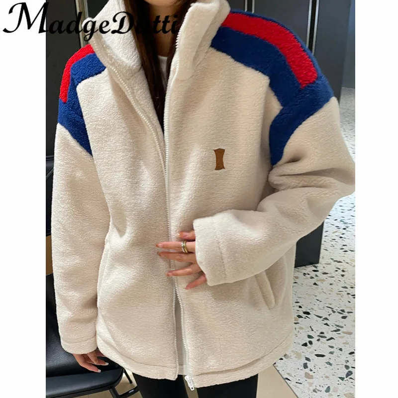 11.29 MadgeDutti Embroidery Leather Decoration Contrast Color Spliced Stand Collar Plush Jacket Coat Women
11.29 MadgeDutti Embroidery Leather Decoration Contrast Color Spliced Stand Collar Plush Jacket Coat Women