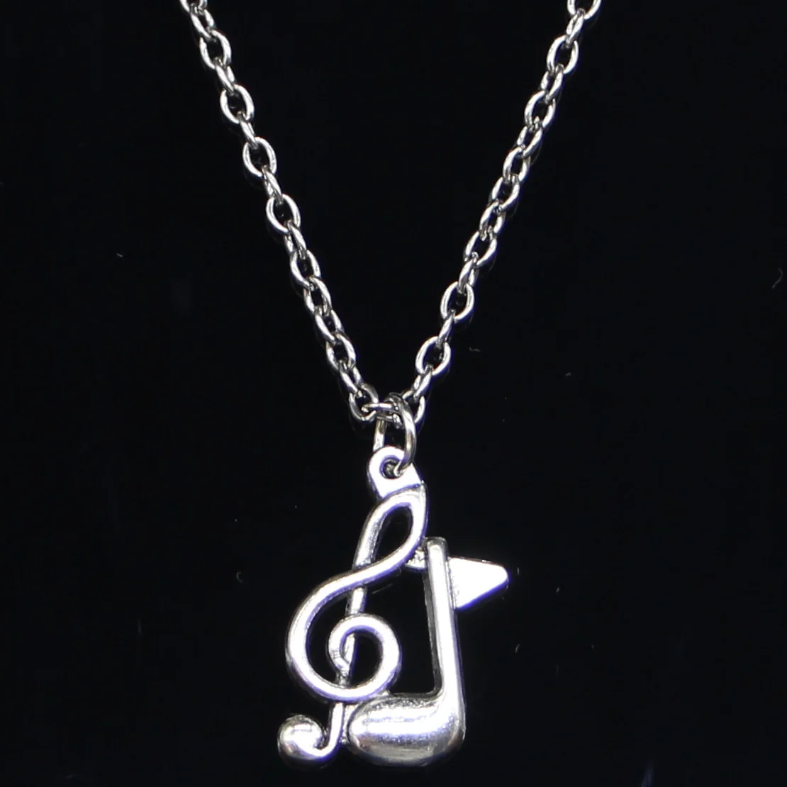 20pcs New Fashion Necklace 21x13mm Musical Note Pendants Short Long Women Men Colar Gift Jewelry Choker
20pcs New Fashion Necklace 21x13mm Musical Note Pendants Short Long Women Men Colar Gift Jewelry Choker
