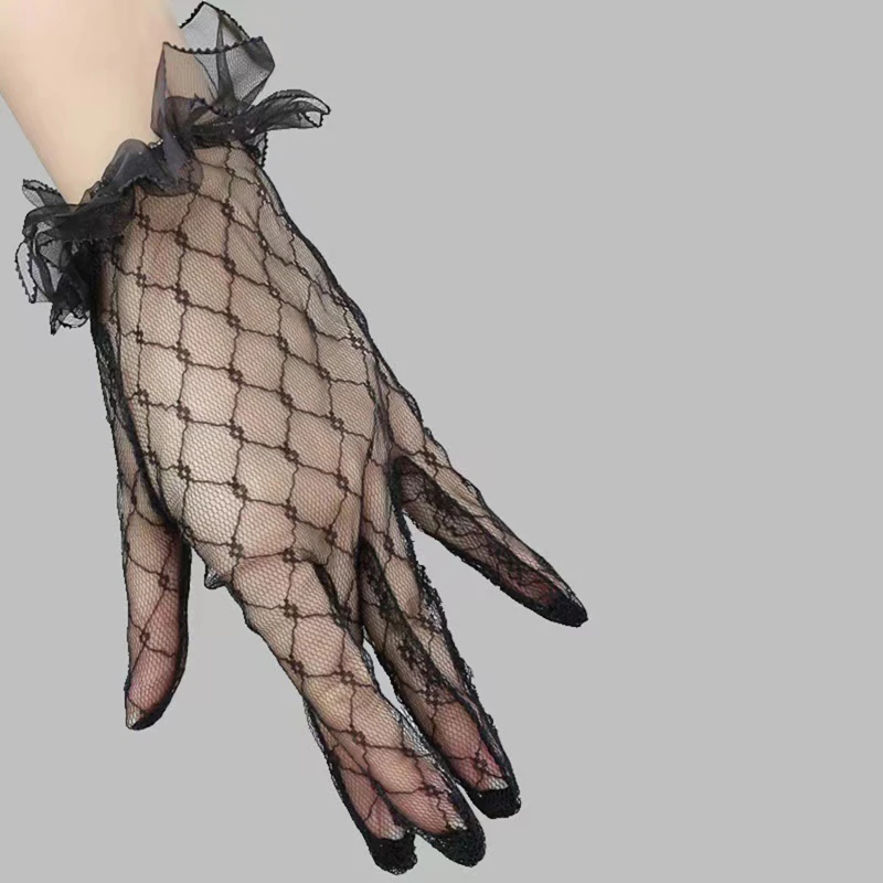 Japanese Soft Girl Black White Lace Gloves Girl gothic Lolita Mesh Bow Flower Lace Gloves Sweet Wristband Maid Cosplay Jewelry
Japanese Soft Girl Black White Lace Gloves Girl gothic Lolita Mesh Bow Flower Lace Gloves Sweet Wristband Maid Cosplay Jewelry