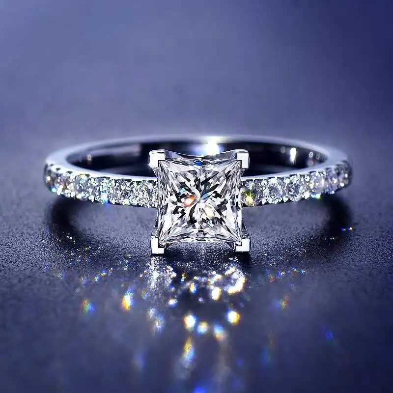 New Delicate Fashion Micro Set Zircon Ring Square Ring for Women Girl Engagement Party Jewelry Gift
New Delicate Fashion Micro Set Zircon Ring Square Ring for Women Girl Engagement Party Jewelry Gift