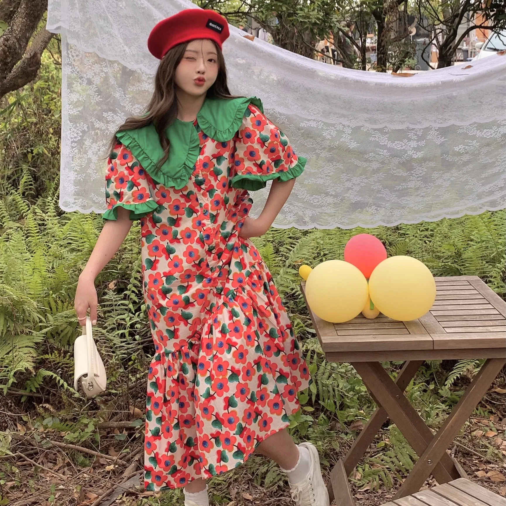 2022 Spring and Summer New Sweet and Chic Contrast Color Asymmetric Doll Collar Stitching Flower Long Dress
2022 Spring and Summer New Sweet and Chic Contrast Color Asymmetric Doll Collar Stitching Flower Long Dress