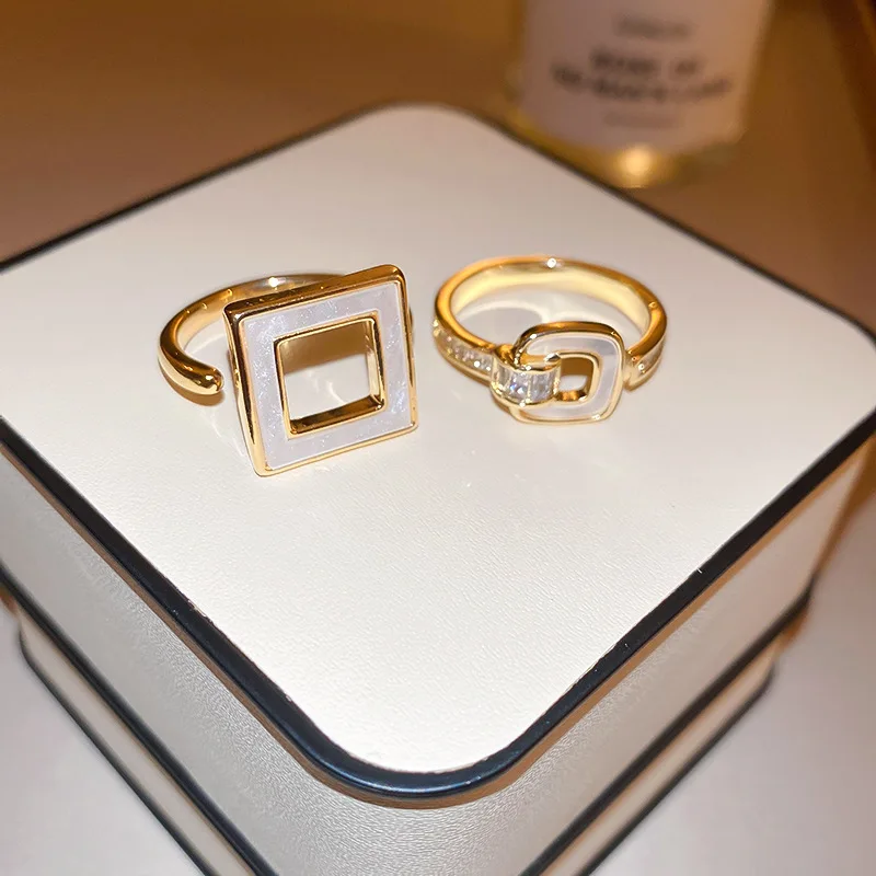 2023 New Korean Hollow Geometric Square Opening Ring Exquisite Temperament Fashion Simple Ring Women's Jewelry
2023 New Korean Hollow Geometric Square Opening Ring Exquisite Temperament Fashion Simple Ring Women's Jewelry