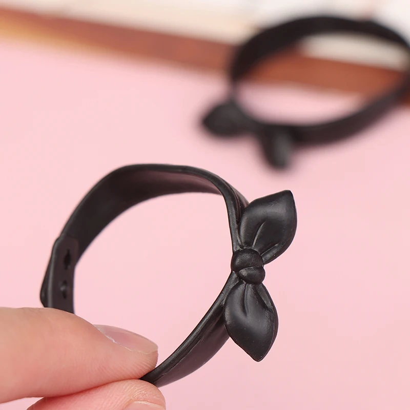 1Pc Dollhouse Miniature Headband Doll Hair Dressing Surprise Doll Headdress Headband
1Pc Dollhouse Miniature Headband Doll Hair Dressing Surprise Doll Headdress Headband
