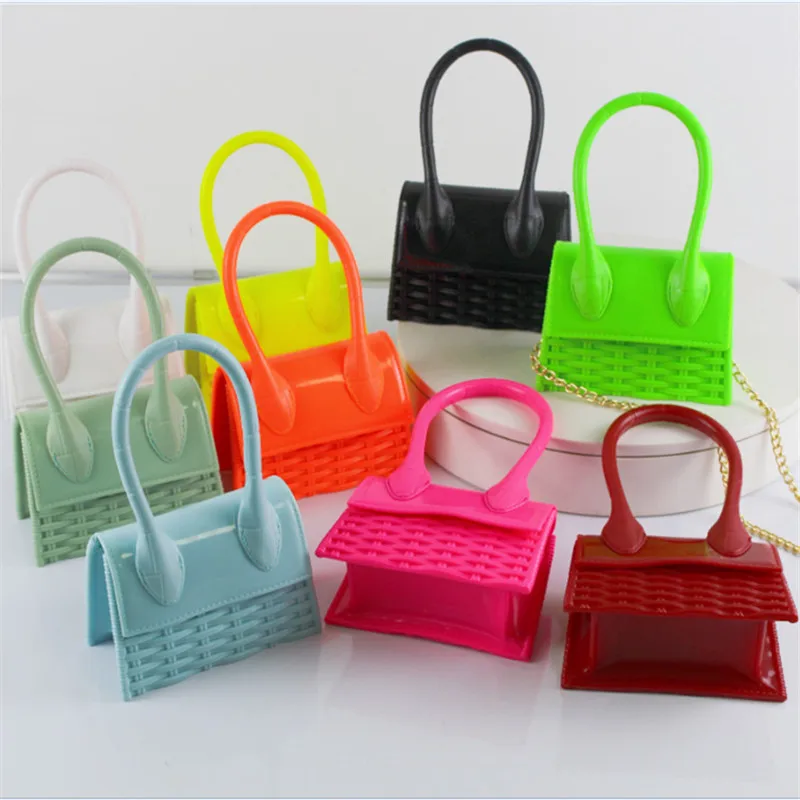 Summer Mini Weave PVC Jelly Handbag Fashion Small Shoulder Flap Bag Crossbody Bags for Girl Youth Women Coin Pouch Female 2022
Summer Mini Weave PVC Jelly Handbag Fashion Small Shoulder Flap Bag Crossbody Bags for Girl Youth Women Coin Pouch Female 2022