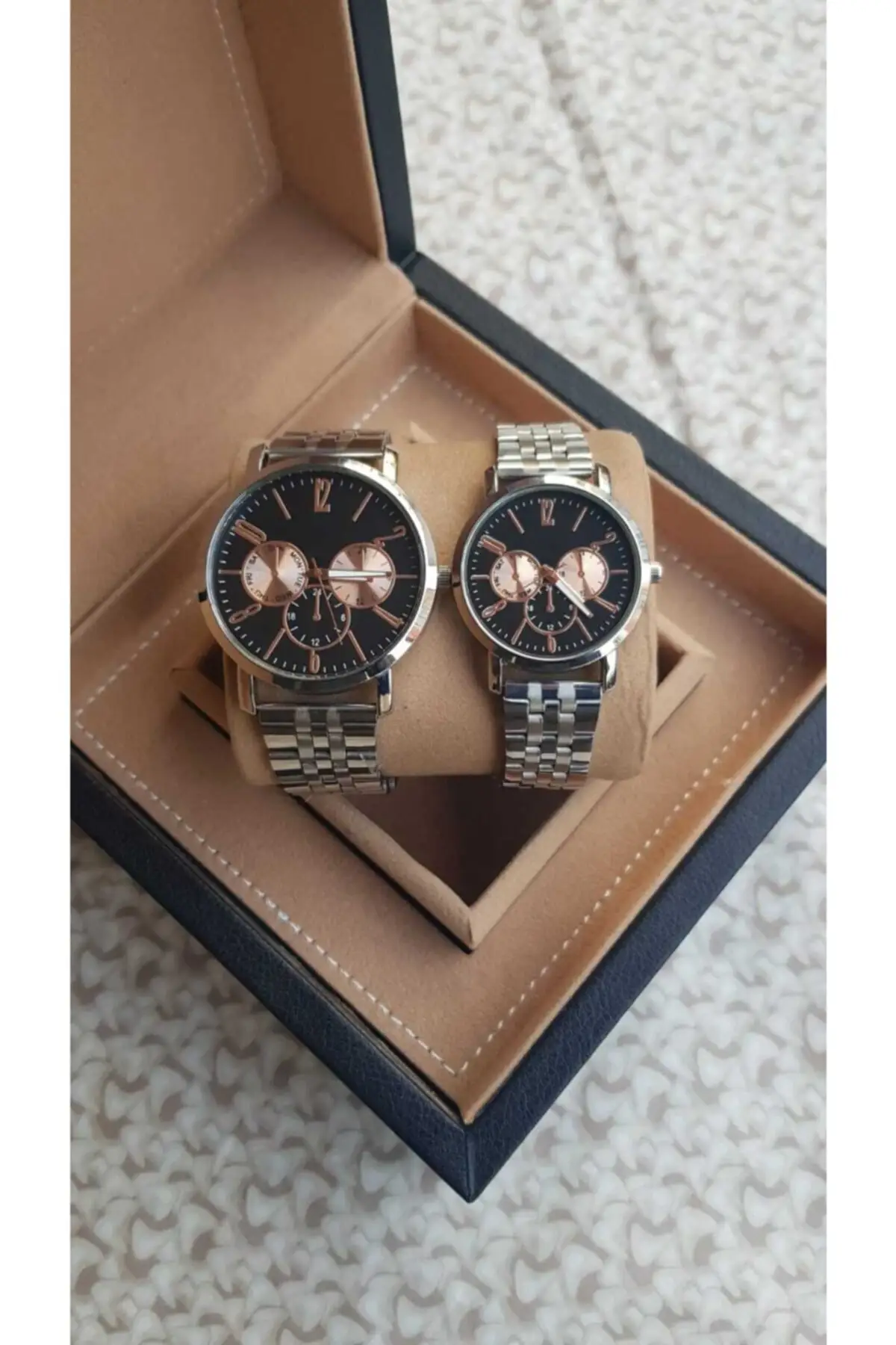 2022 Watches Unisex Silver Analog wristband New Luxury Quartz Clock Top Stylish Brand Sport Fashion High Quality
2022 Watches Unisex Silver Analog wristband New Luxury Quartz Clock Top Stylish Brand Sport Fashion High Quality