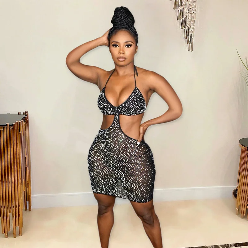 WUHE Spparkle Black Rhinestone Bodycon Mini Women Dresses Glam Halter Neck Cut-Out Sequins Short Party Dress Nightclub Outfits
WUHE Spparkle Black Rhinestone Bodycon Mini Women Dresses Glam Halter Neck Cut-Out Sequins Short Party Dress Nightclub Outfits