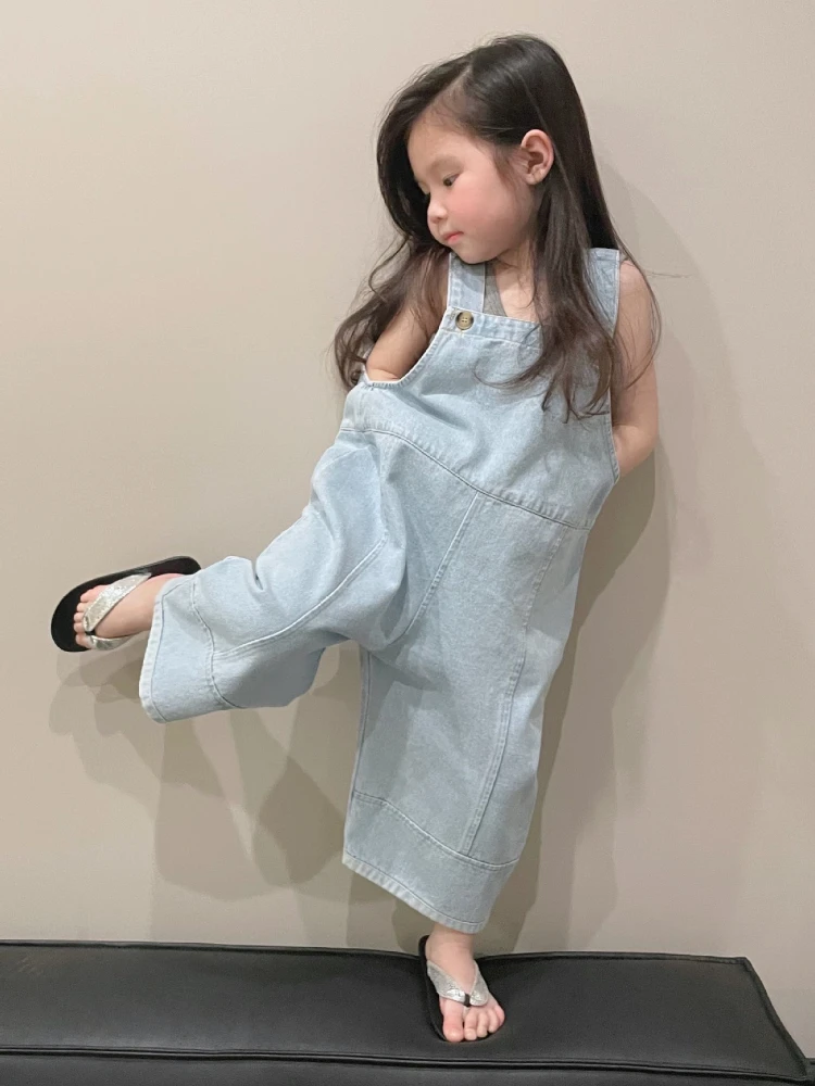 HoneyCherry Summer new boys and girls light color overalls baby loose denim overalls baby overalls
HoneyCherry Summer new boys and girls light color overalls baby loose denim overalls baby overalls