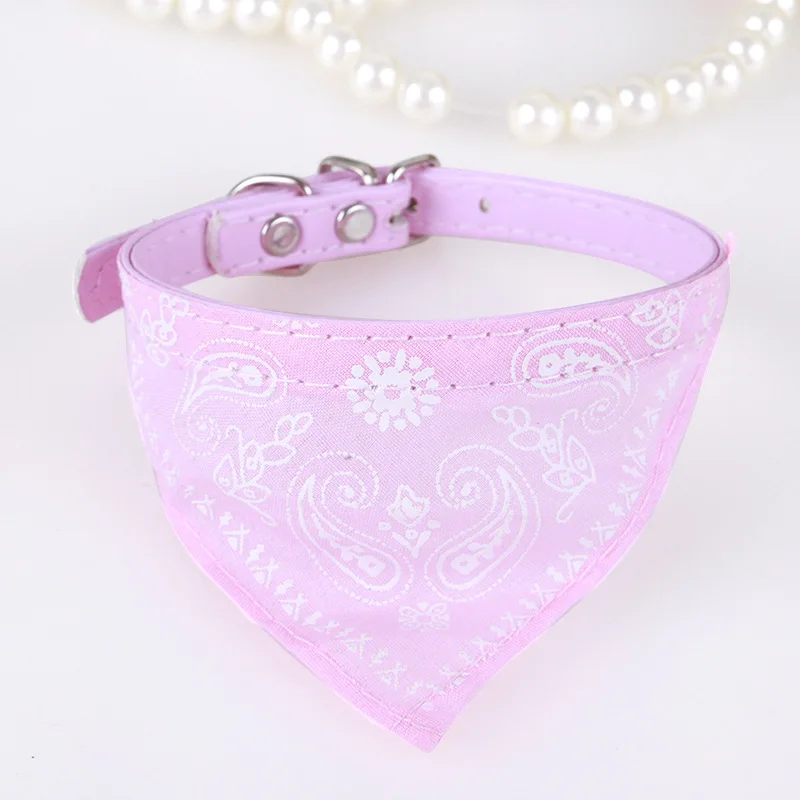 Pet drool towel cat dog collar triangle towel for small and medium sized dog Teddy pet supplies
Pet drool towel cat dog collar triangle towel for small and medium sized dog Teddy pet supplies