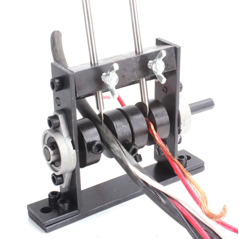Manual Portable Wire Stripping Machine Scrap Cable Peeling Machines Can Connect Hand Drill 1-30mm Cable
Manual Portable Wire Stripping Machine Scrap Cable Peeling Machines Can Connect Hand Drill 1-30mm Cable