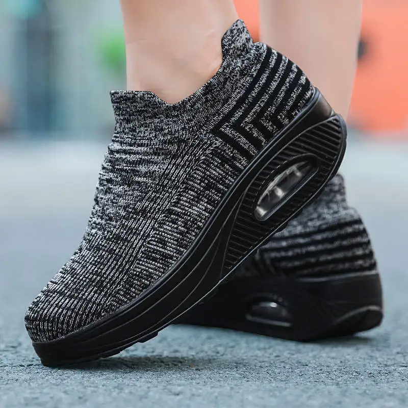 Red Sports Shoes Scarpe Donna Sneakers Air Tennis Luxury Brand 2021 Sneakers Sport Woman Top Quality Running Girl Goth Tennis
Red Sports Shoes Scarpe Donna Sneakers Air Tennis Luxury Brand 2021 Sneakers Sport Woman Top Quality Running Girl Goth Tennis