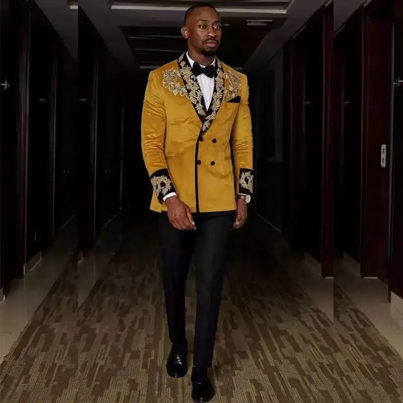Exquisite Double Breasted Wedding Tuxedos Gold Lace Appliques Blazer for Special Occasion Custom Made Slim Fit 2 Pieces Outfit
Exquisite Double Breasted Wedding Tuxedos Gold Lace Appliques Blazer for Special Occasion Custom Made Slim Fit 2 Pieces Outfit