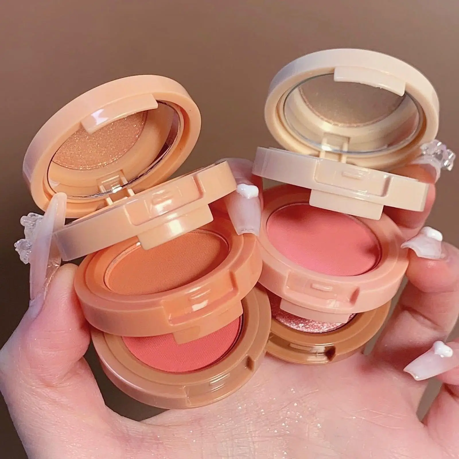 3 In 1 Highlighter Powder Palette Contour Bronzer Glitter Blush Pearl Cosmetic Long-Lasting Korean Makeup Shimmer Face Eyes P0O8
3 In 1 Highlighter Powder Palette Contour Bronzer Glitter Blush Pearl Cosmetic Long-Lasting Korean Makeup Shimmer Face Eyes P0O8