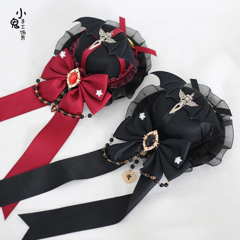 Dark Gothic Lolita Top Hat Demon Hair Clip Headpiece Women Black Red Halloween Flat Hat Side Clip Sweet Lolita Women Headwear
Dark Gothic Lolita Top Hat Demon Hair Clip Headpiece Women Black Red Halloween Flat Hat Side Clip Sweet Lolita Women Headwear