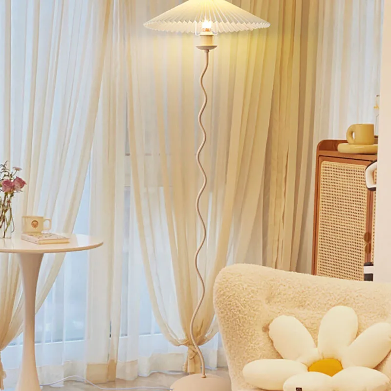 Modern Mushroom Floor Lamp Stand Sofa Lighting Aesthetic Floor Lamp Tall Pleated Lampe De Chevet De Chambre Room Decortion Items
Modern Mushroom Floor Lamp Stand Sofa Lighting Aesthetic Floor Lamp Tall Pleated Lampe De Chevet De Chambre Room Decortion Items