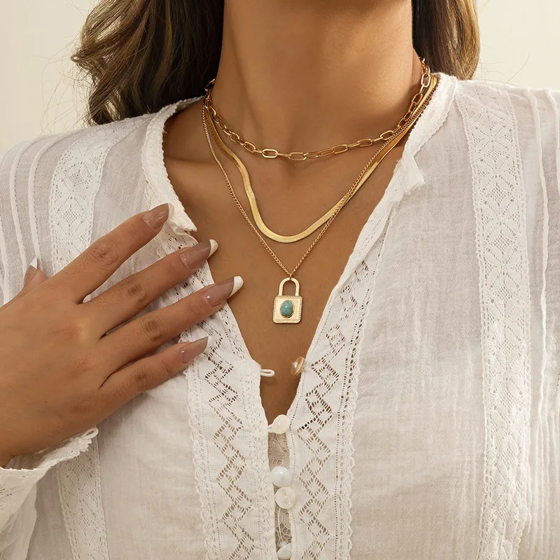 Trendy Jewelry Lock Pendant Necklace 2022 New Trend Gold Color Three Layers Hip Hop Chain Necklace For Women Accessories
Trendy Jewelry Lock Pendant Necklace 2022 New Trend Gold Color Three Layers Hip Hop Chain Necklace For Women Accessories