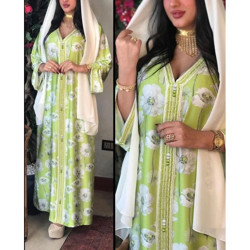 Abaya for Women V-neck Middle East Arabic Dubai Muslin Long Dress with Flower Pattern Loose Islamic Female Clothing Elegant
Abaya for Women V-neck Middle East Arabic Dubai Muslin Long Dress with Flower Pattern Loose Islamic Female Clothing Elegant