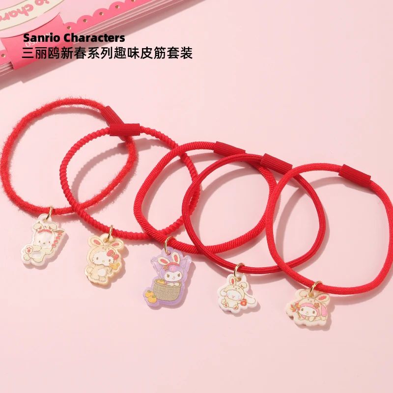 Мультяшный миниатюрный Sanrioed аниме Kuromi MyMelody Kawaii резинка для волос Веревка для волос ins girlheart кожаный ремешок костюм аксессуары для волос пода...
Мультяшный миниатюрный Sanrioed аниме Kuromi MyMelody Kawaii резинка для волос Веревка для волос ins girlheart кожаный ремешок костюм аксессуары для волос пода...