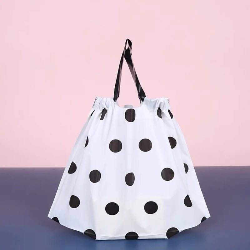 Пластиковые пакеты с ручкой, красный фламинго, 10 шт.
Пластиковые пакеты с ручкой, красный фламинго, 10 шт.