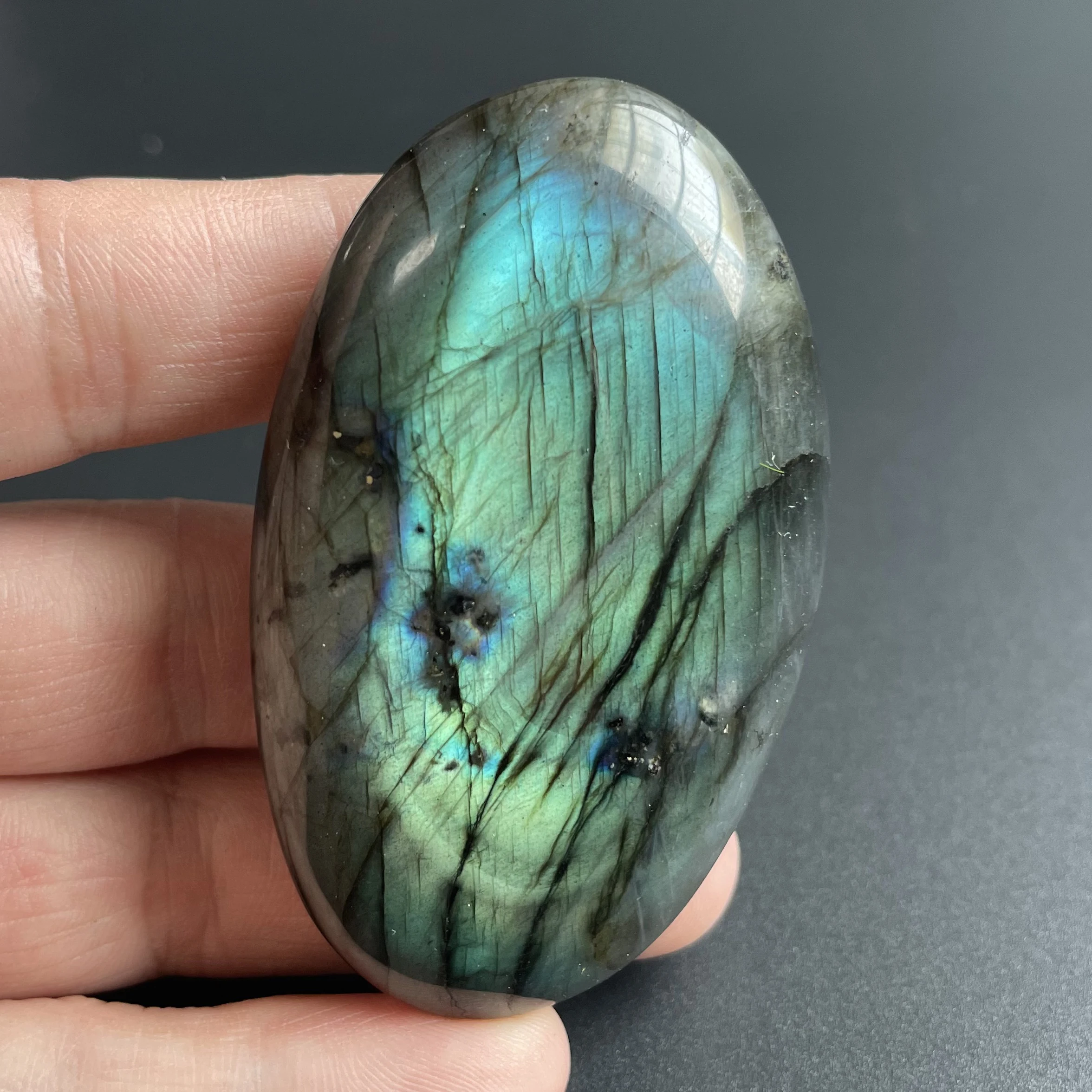 95g Natural Crystal Labradorite Oval Quartz Polished Reiki Healing Exquisite Room Decor Moonstone Z90
95g Natural Crystal Labradorite Oval Quartz Polished Reiki Healing Exquisite Room Decor Moonstone Z90