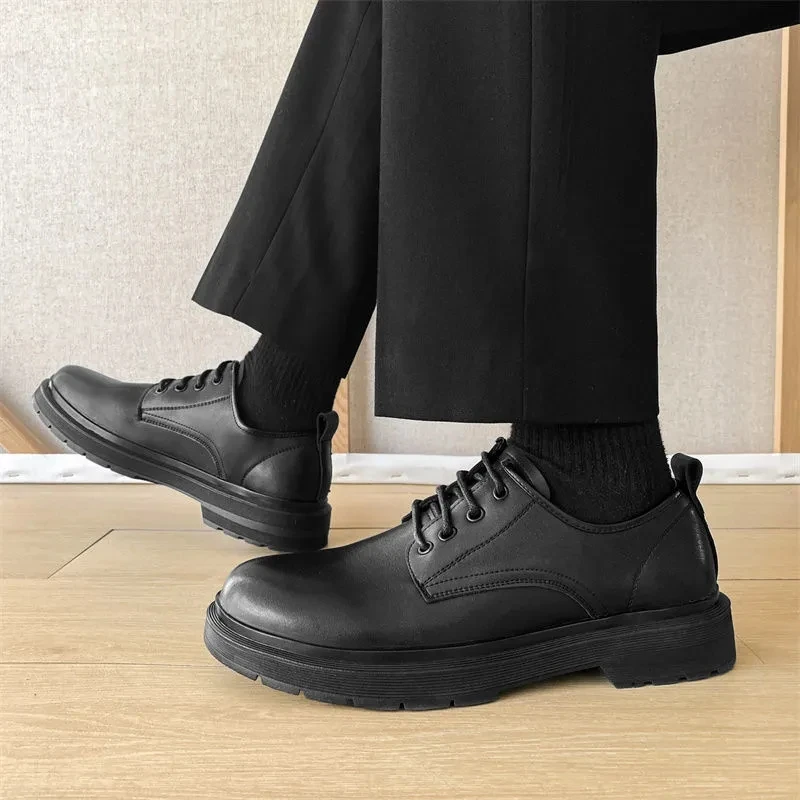 Men's Leather Shoes Casual Fashion Black Business Dress Soft Sole Small Leather Shoes Round Head Men's Shoes Trendy Shoes
Men's Leather Shoes Casual Fashion Black Business Dress Soft Sole Small Leather Shoes Round Head Men's Shoes Trendy Shoes