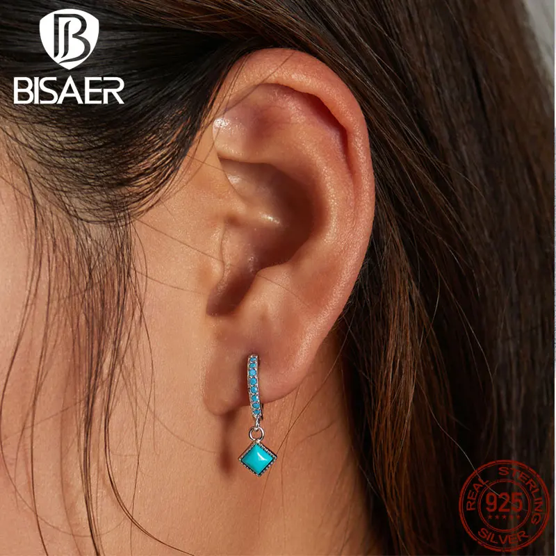 BISAER 925 Sterling Silver Ear Buckles Vintage Simple Turquoise Pendant Drop Earrings for Women Party Wedding Fine Jewelry
BISAER 925 Sterling Silver Ear Buckles Vintage Simple Turquoise Pendant Drop Earrings for Women Party Wedding Fine Jewelry