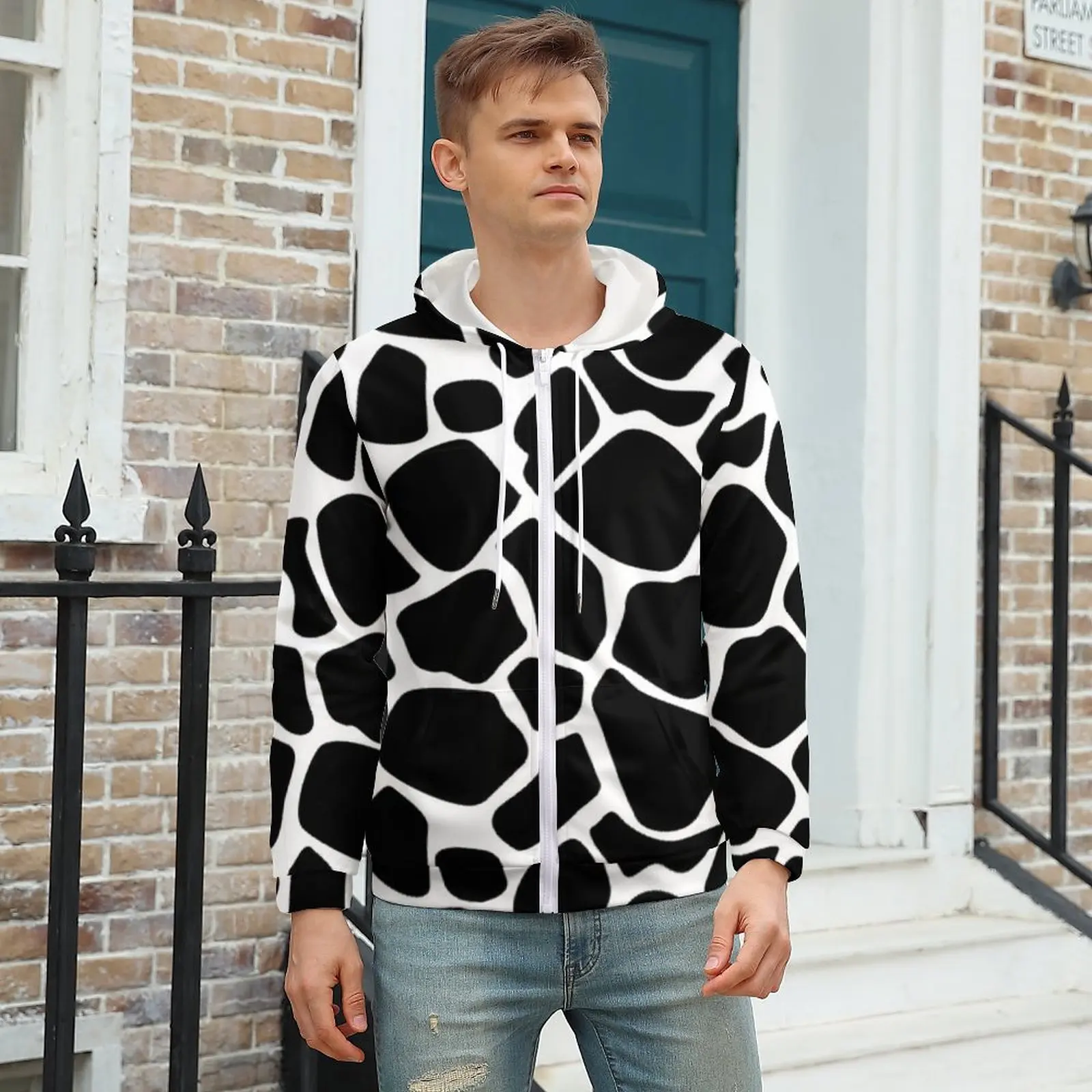 Black And White Cow Print Hoodie Trendy Pattern Spots Winter Hoodies Cool Men Zip Up Hoodie Men Oversized
Black And White Cow Print Hoodie Trendy Pattern Spots Winter Hoodies Cool Men Zip Up Hoodie Men Oversized