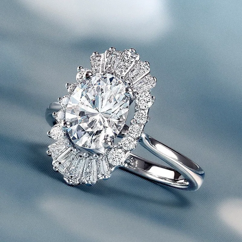 New Exquisite Fashion Luxurious Floral Zircon Ring Jewelry for Women Girl Engagement Party Jewelry Gifts
New Exquisite Fashion Luxurious Floral Zircon Ring Jewelry for Women Girl Engagement Party Jewelry Gifts